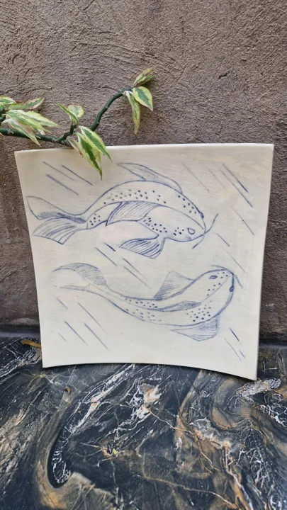 Curved Platter With Fish Design