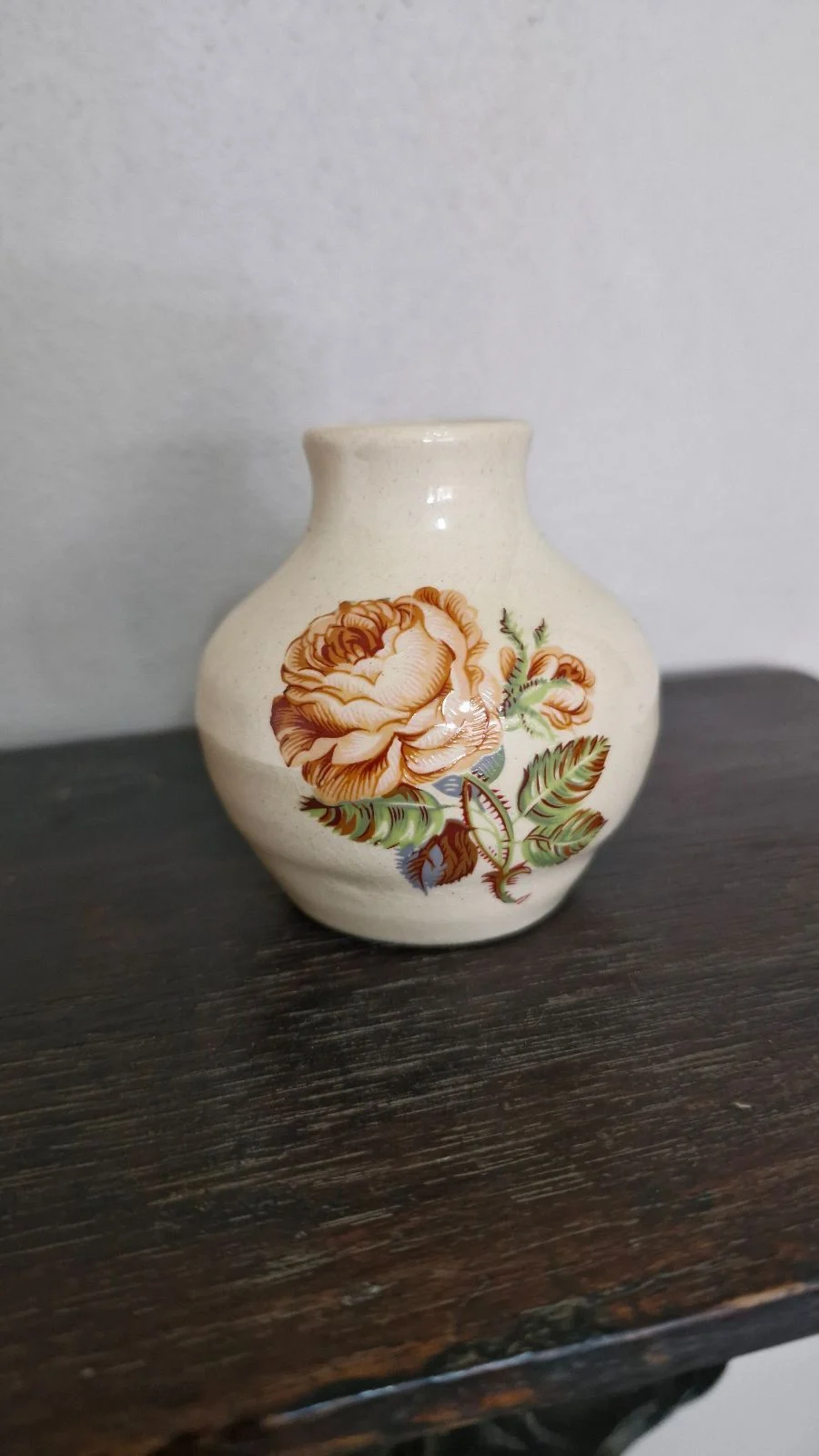 Small Cream Coloured Vase With Light Brown Rose