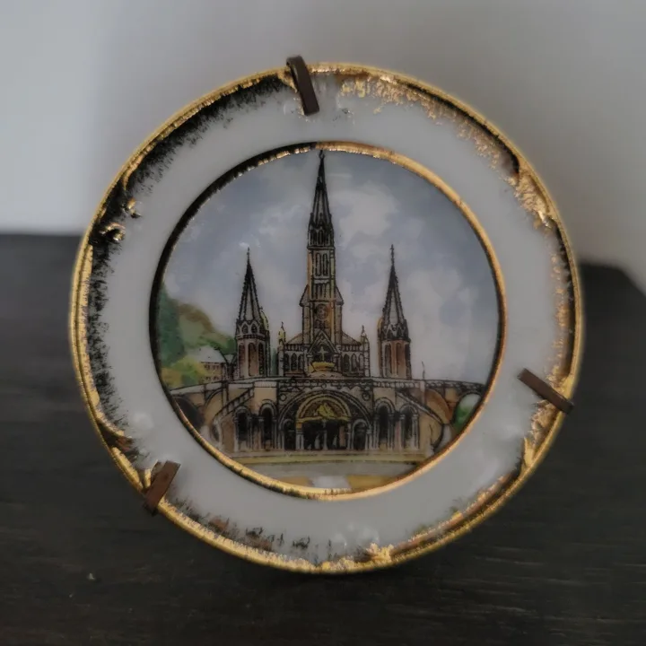 Vintage Limoges Lourdes Miniature Plate detail 3