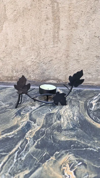 Metal Candle Holder.