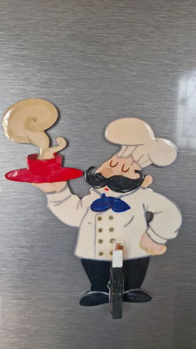 Chef With Peg For Holding Note