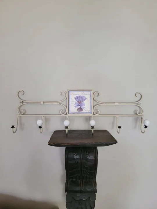 Vintage Metal Wall Hanger