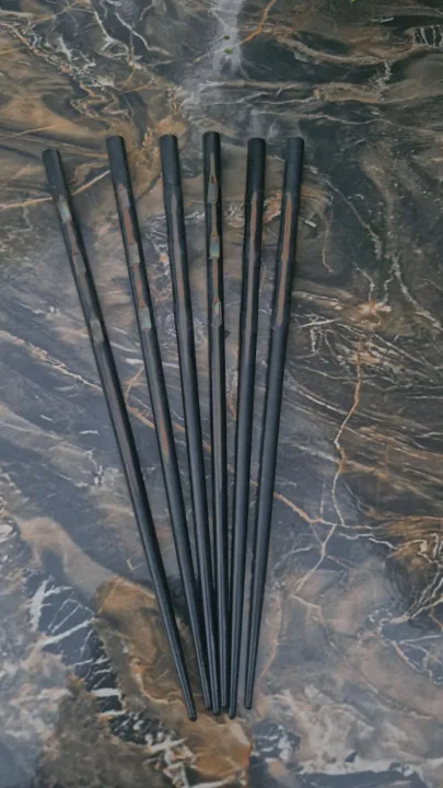 6 Black Chopsticks