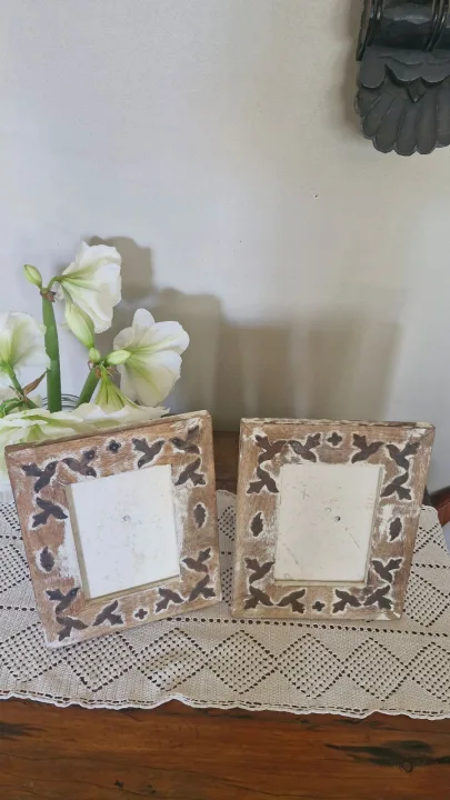 2 X Rustic Wooden Frames