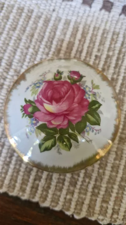 Vintage Jewellery Holder