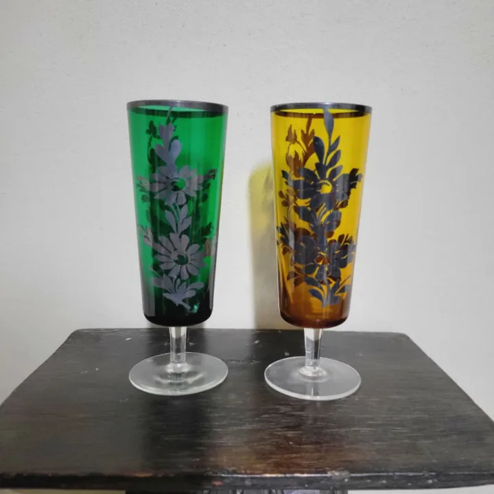 Vintage Champagne Glasses X 2