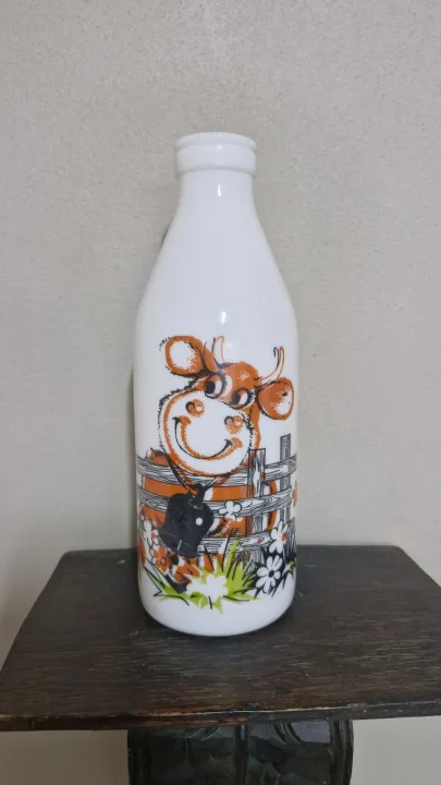 1 Litre White Milk Glass Bottle With Brown Cow